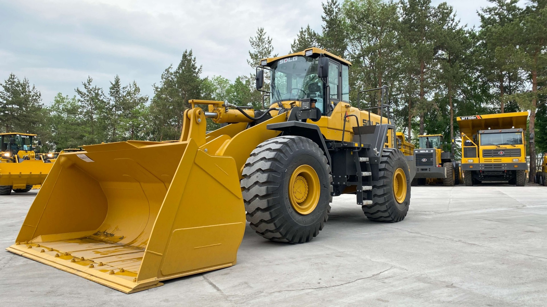 Фронтальный погрузчик L975F