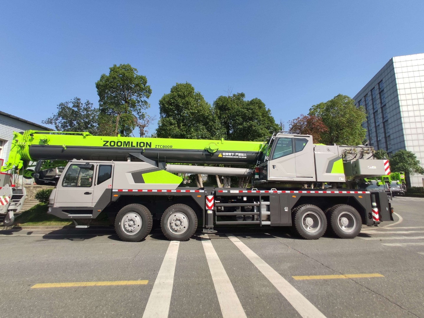 Автокран Zoomlion ZTC800V